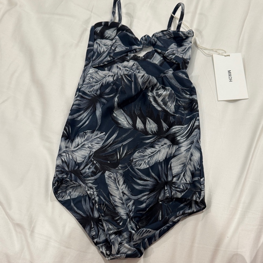 Tropical Leaf Print Swimsuit mikoh XS nwt